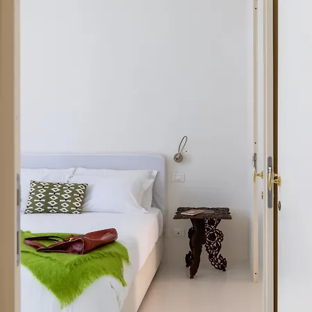 Apartment Iflat Charming & Comfy In The Heart Of Rome