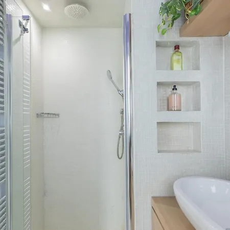 Iflat Charming & Comfy In The Heart Of Apartment *