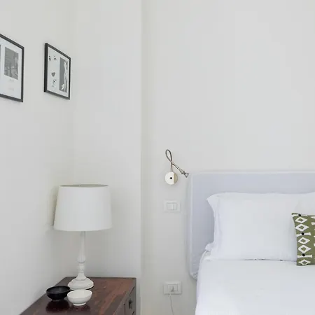 Apartment Iflat Charming & Comfy In The Heart Of